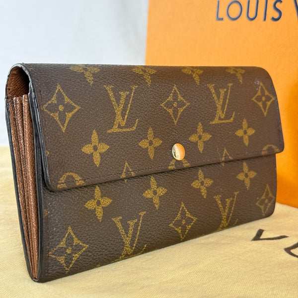 Louis Vuitton Sarah Wallet Monogram Canvas – M61734