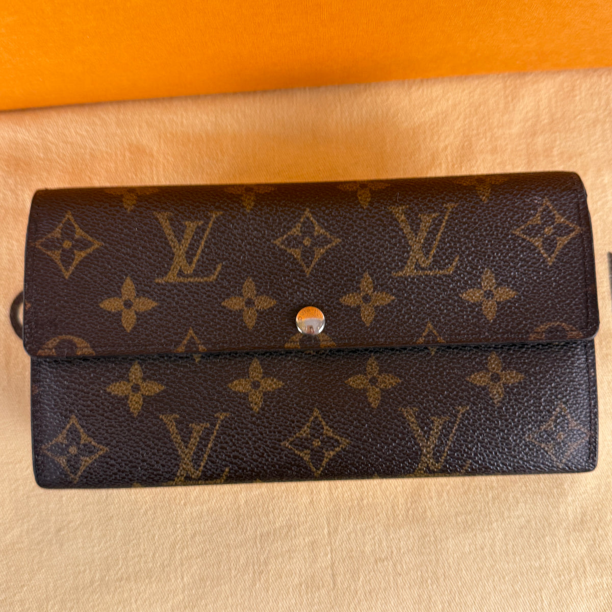 Louis Vuitton Sarah Wallet Monogram Canvas – M61734